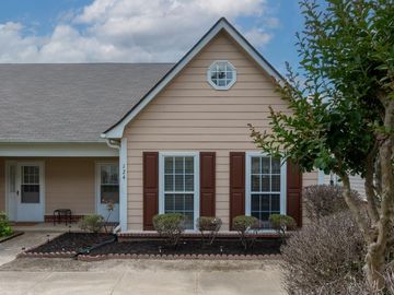 Front, 124 CENTER SPRINGS, Collierville, TN, 38017, 