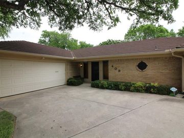 409 Lake Louise Court, Fort Worth, TX, 76103, 