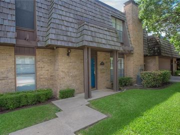 3005 Tanglewood Park W, Fort Worth, TX, 76109, 