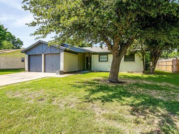 209 Shire Court, Everman, TX, 76140, 