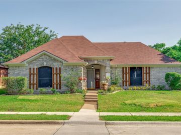 1525 Glenmore Drive, Lewisville, TX, 75077, 