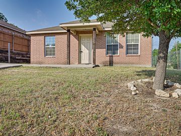 2945 NW 30th Street, Fort Worth, TX, 76106, 