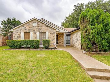 Multi Family Homes and Duplexes for Sale in Arlington, TX | ZeroDown
