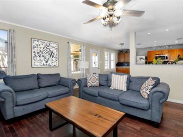 G, Living Room, 5366 Driftway Drive, Fort Worth, TX, 76135, 