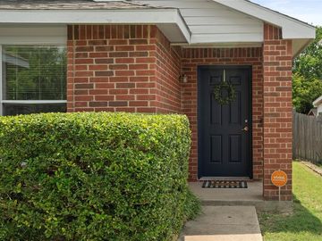 Front, 5204 Newcastle Lane, Fort Worth, TX, 76135, 