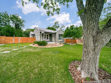 470 S HICKORY AVE, New Braunfels, TX, 78130, 