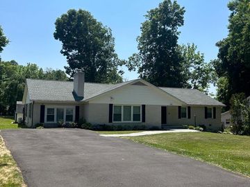 907 TUSCAWILLA DRIVE, Charles Town, WV, 25414, 