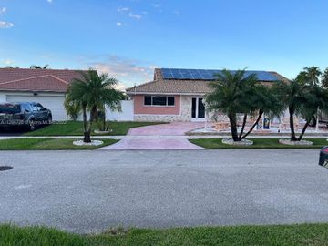 Front, 7421 NW 21st Ct, Margate, FL, 33063, 