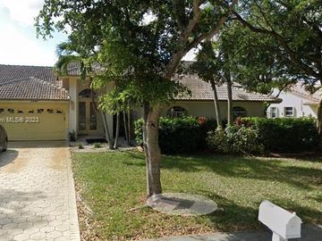 Front, 5040 NW 104th Ave, Coral Springs, FL, 33076, 