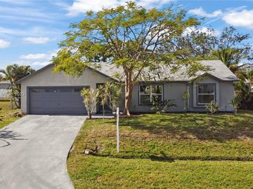 Front, 1642 SW Angelico Ln, Port St Lucie, FL, 34984, 