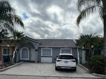 Front, 7650 NW 180th St, Hialeah, FL, 33015, 