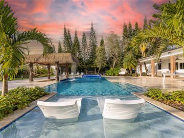 Swimming Pool, 26900 SW 182nd Ave, Homestead, FL, 33031, 