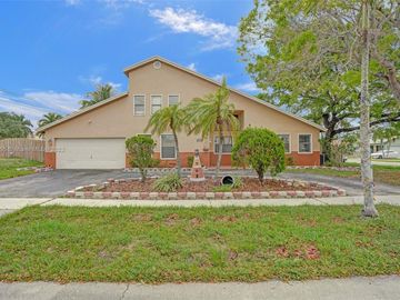 Front, 9947 NW 46th Ct, Sunrise, FL, 33351, 