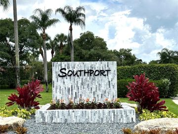 33 Southport Ln #D, Boynton Beach, FL, 33436, 