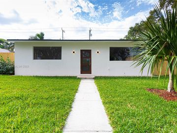 Front, 1050 Andrews Rd, West Palm Beach, FL, 33405, 
