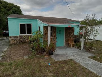 Front, 2365 NW 104th Ter, Miami, FL, 33147, 