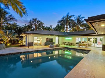 Swimming Pool, 2516 Bayview Dr, Fort Lauderdale, FL, 33305, 