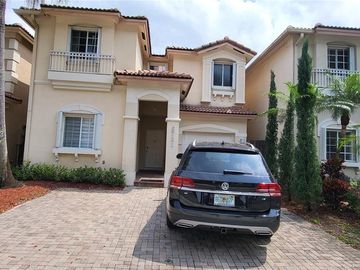 Front, 6781 NW 107th Ct, Doral, FL, 33178, 
