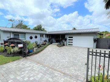 Front, 5650 SW 63rd Ct, South Miami, FL, 33143, 