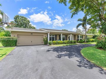 Front, 840 NW 74th Ave, Plantation, FL, 33317, 