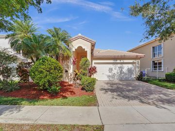Front, 1282 NW 168th Ave, Pembroke Pines, FL, 33028, 