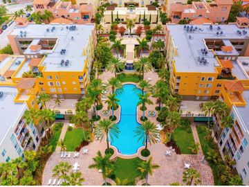 Swimming Pool, 100 Jefferson Ave #10006, Miami Beach, FL, 33139, 