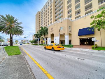 117 NW 42nd Ave #1014, Miami, FL, 33126, 