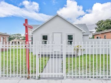 Front, 1296 NW 72nd St, Miami, FL, 33147, 