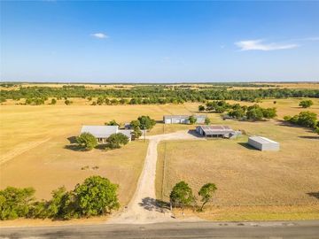 500 County Road 498 RD, Coupland, TX, 78615, 
