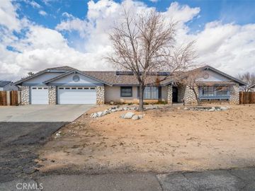 Front, 13302 Cochise Road, Apple Valley, CA, 92308, 