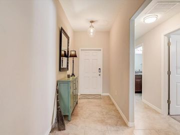 212 ENGLISH HERITAGE PLACE, Dover, FL, 33527, 