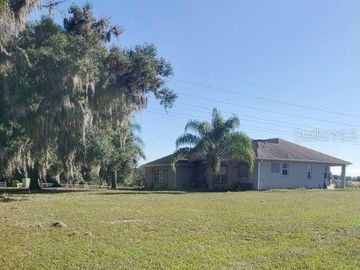 Front, 21620 STATE ROAD 19, Howey In The Hills, FL, 34737, 