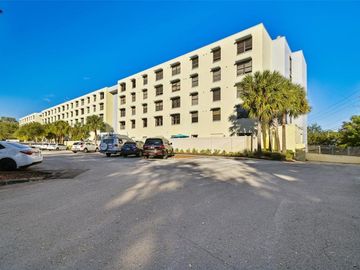 701 S MADISON AVENUE #411, Clearwater, FL, 33756, 
