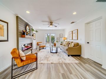O, Living Room, 10618 ORANGE BLOSSOM LANE, Seminole, FL, 33772, 