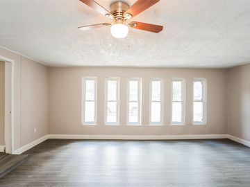 O, Living Room, 1839 54TH AVENUE S, St Petersburg, FL, 33712, 