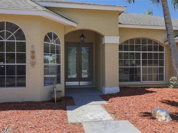 Front, 4660 COUNTRY MANOR DRIVE, Sarasota, FL, 34233, 