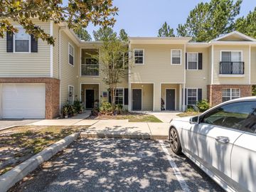 4833 NW 46TH PLACE #106, Gainesville, FL, 32606, 
