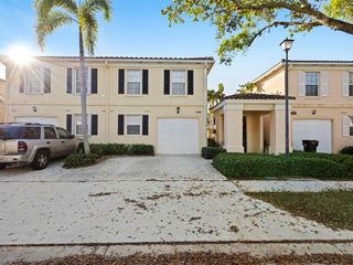Cheap Homes for Sale in Riverwalk of The Palm Beaches, West Palm Beach ...