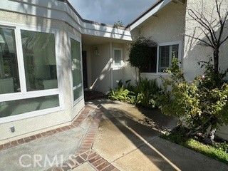 Single Family Homes for Sale in Corona Del Mar, CA | ZeroDown