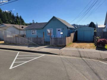 125 S 8TH, Lakeside, OR, 97449, 