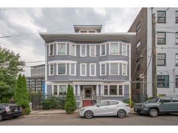 1714 NW COUCH #3, Portland, OR, 97209, 