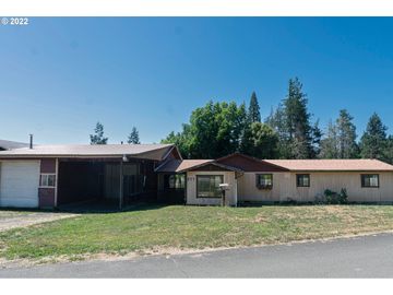 377 NORTH SIDE RD, Sutherlin, OR, 97479, 