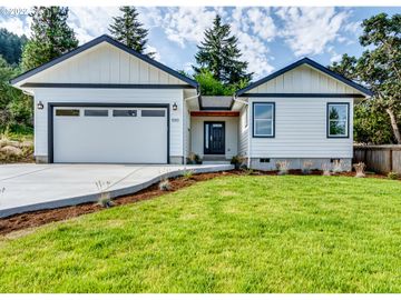 630 S 10TH, Creswell, OR, 97426, 
