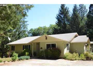 627 MARCY LOOP RD, Grants Pass, OR, 97527, 
