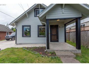 1884 MADRONA, North Bend, OR, 97459, 