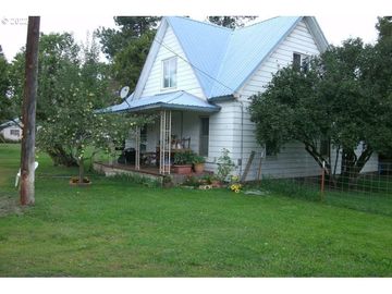 705 COUCH, Wallowa, OR, 97885, 