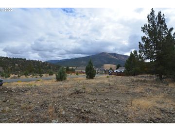 2700 Elkview DR, Canyon City, OR, 97820, 