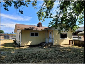 102 KENNEL, Molalla, OR, 97038, 