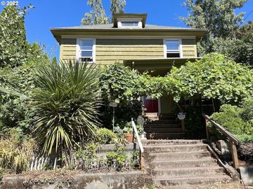 2927 NE COUCH ST, Portland, OR, 97232, 