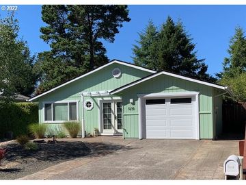 1639 28TH, Florence, OR, 97439, 